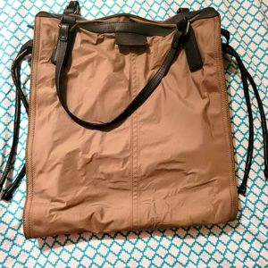 Burberry Large Traveling Tote